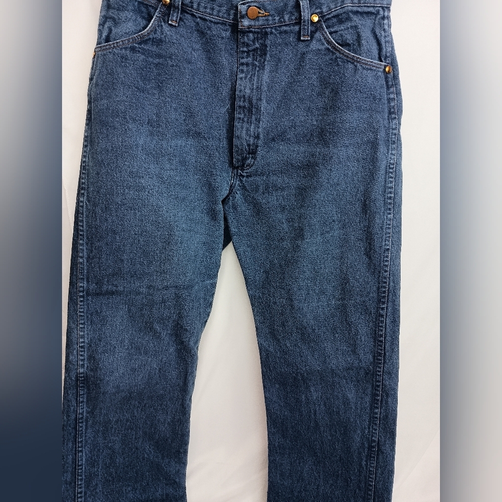 Wrangler Blue Straight Jeans Classic Denim (#1,424)